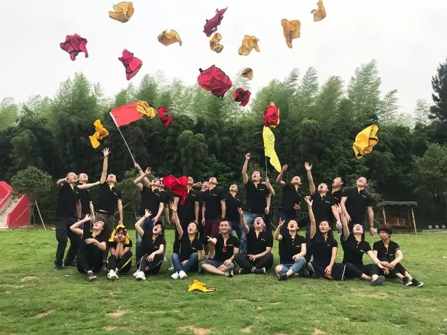 “向梦想出发” 美高梅集团4688am销售团建活动完善绽放